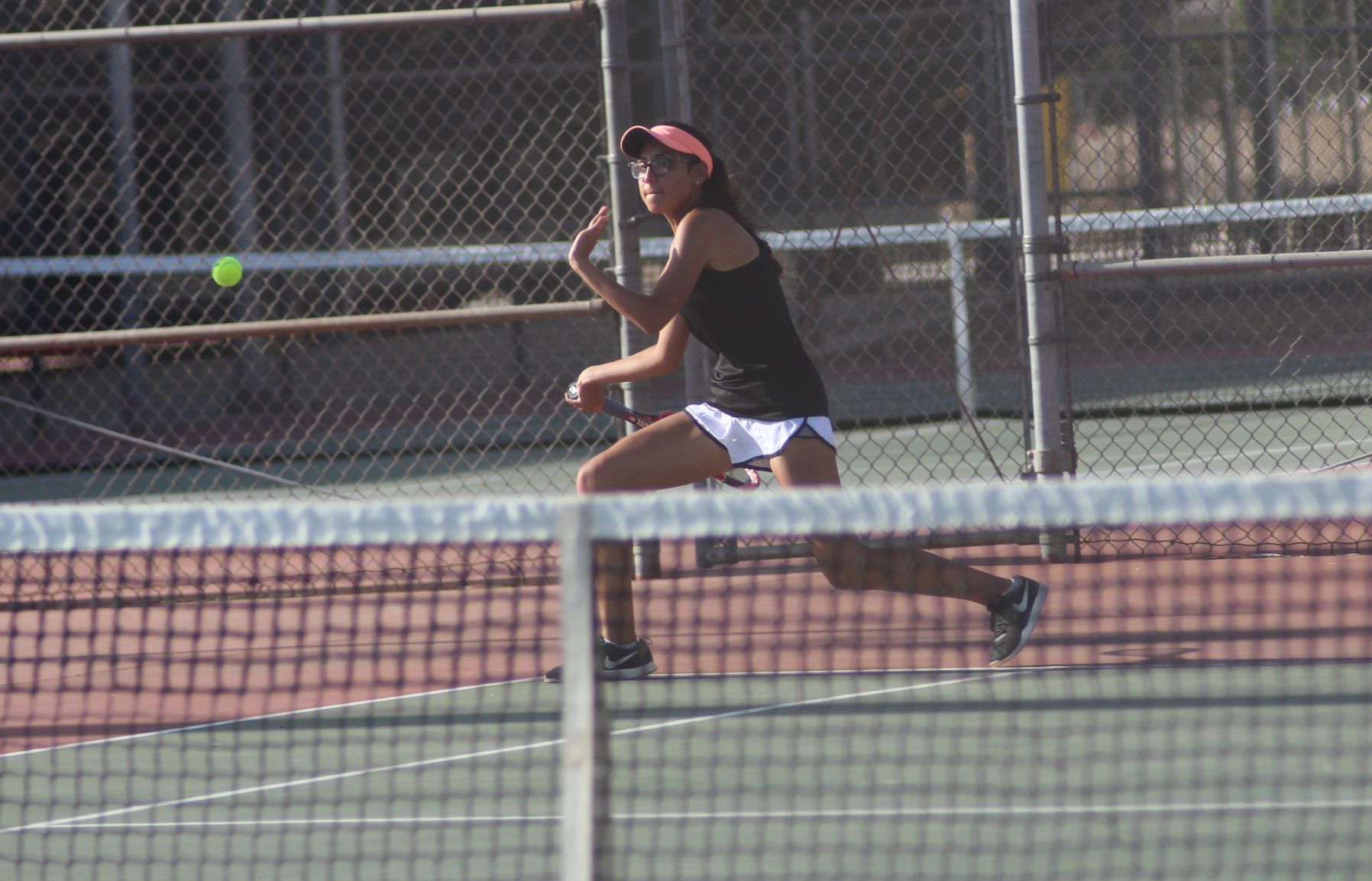 Selma falls to Kerman, starts season at 0-3